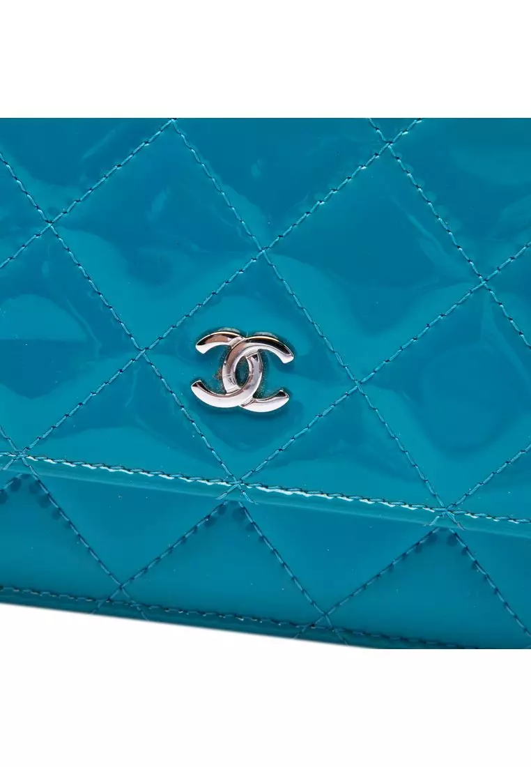 Pre-Loved Chanel Cc Quilted Patent Wallet On Chain