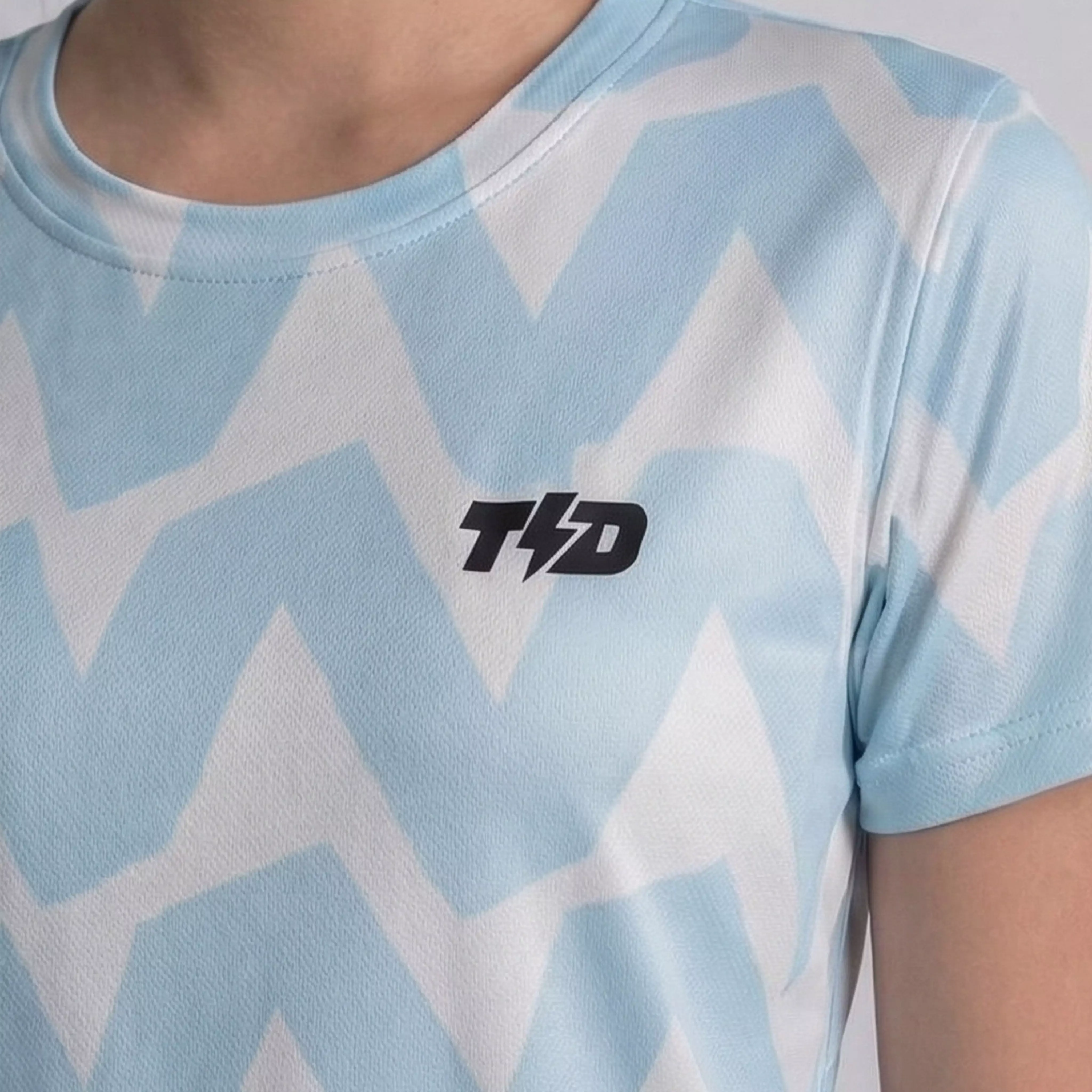 TDACTIVE Kaos Lari Wanita Lengan Pendek Motif big zigzag superairdrylite baby blue LSF49