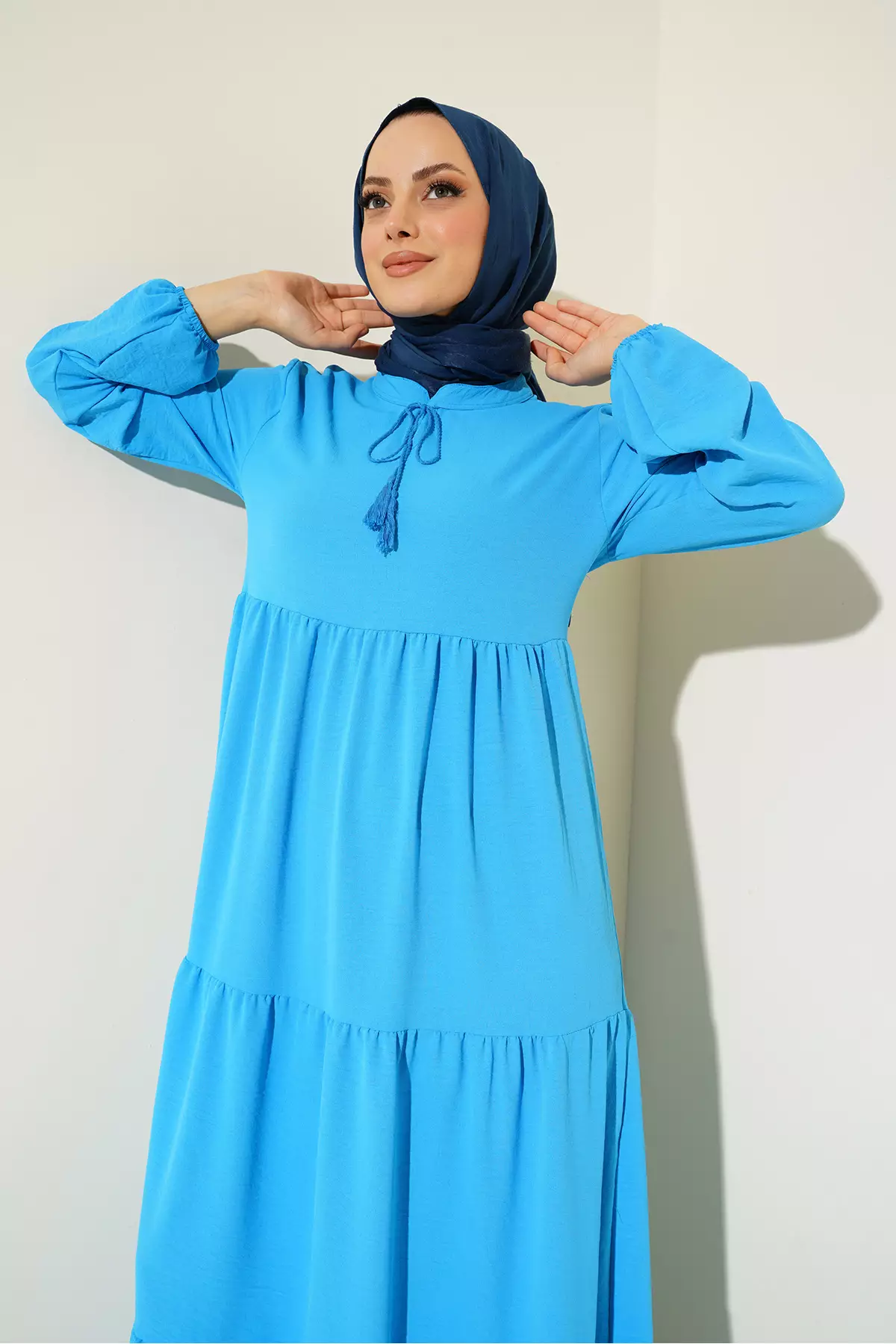 Modest Collar Lace-Up Dress