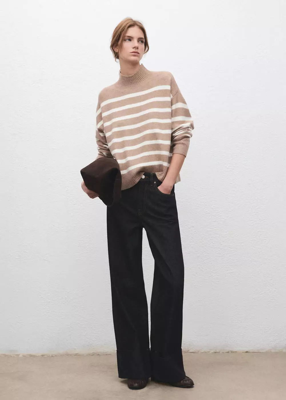Sweater garis-garis oversize turtleneck