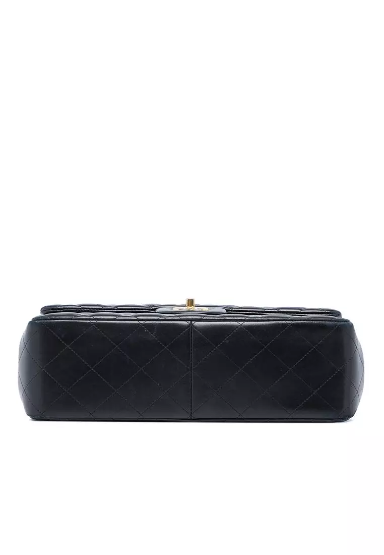Pre-Loved Chanel Jumbo Classic Lambskin Double Flap