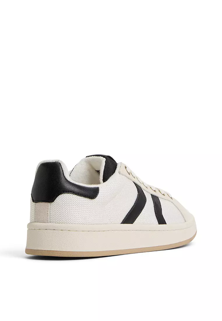Retrokicks Sneakers