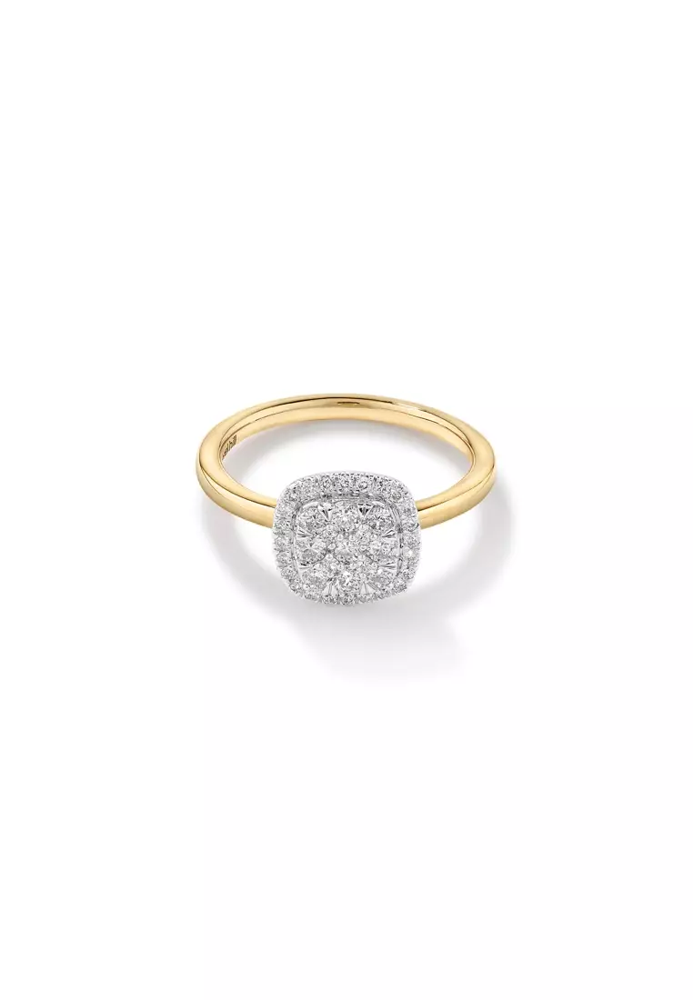Gold cluster hotsell diamond ring