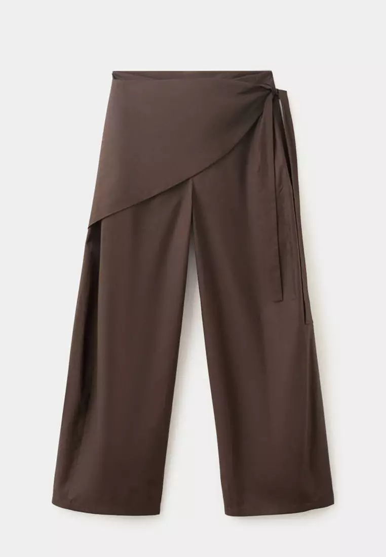 Straight-Leg Trousers with Detachable Scarf