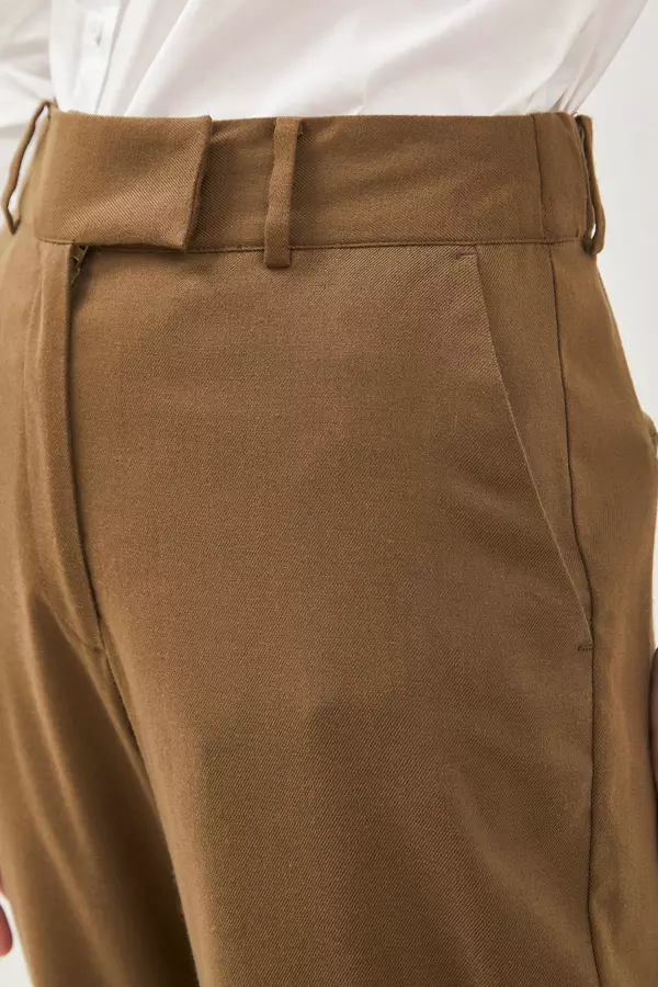 Minimal Terra Ankle Baggy Pants - Brown