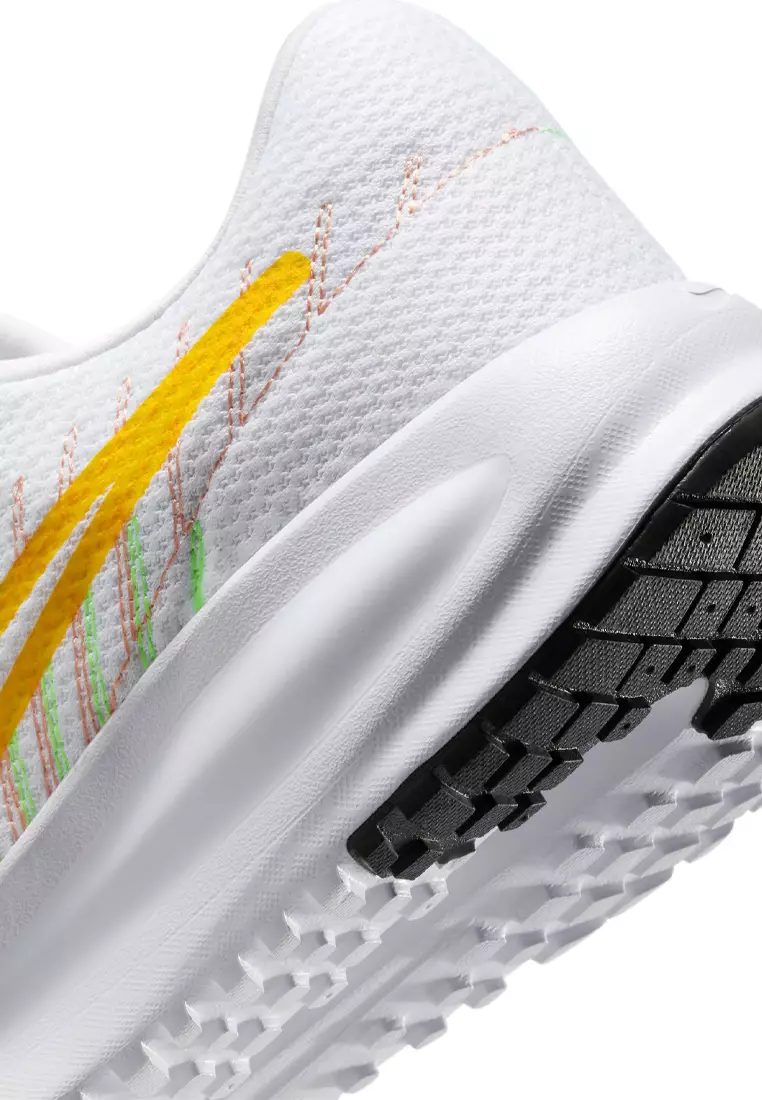 Run Defy Road Running Shoes