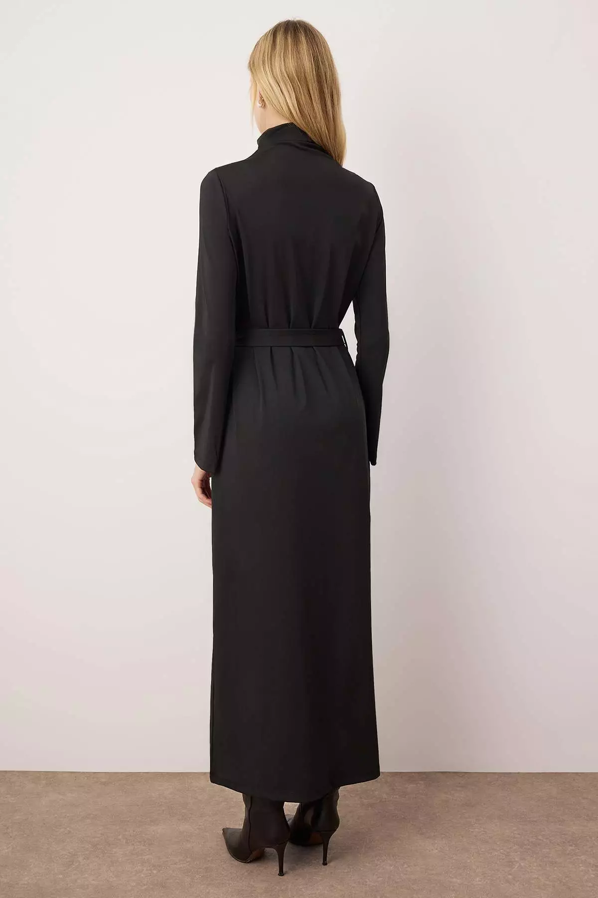 Black Unlined Plain Knitted Waist Belt Detail Diver/Scuba Hijab Dress Tctaw26Eb00052