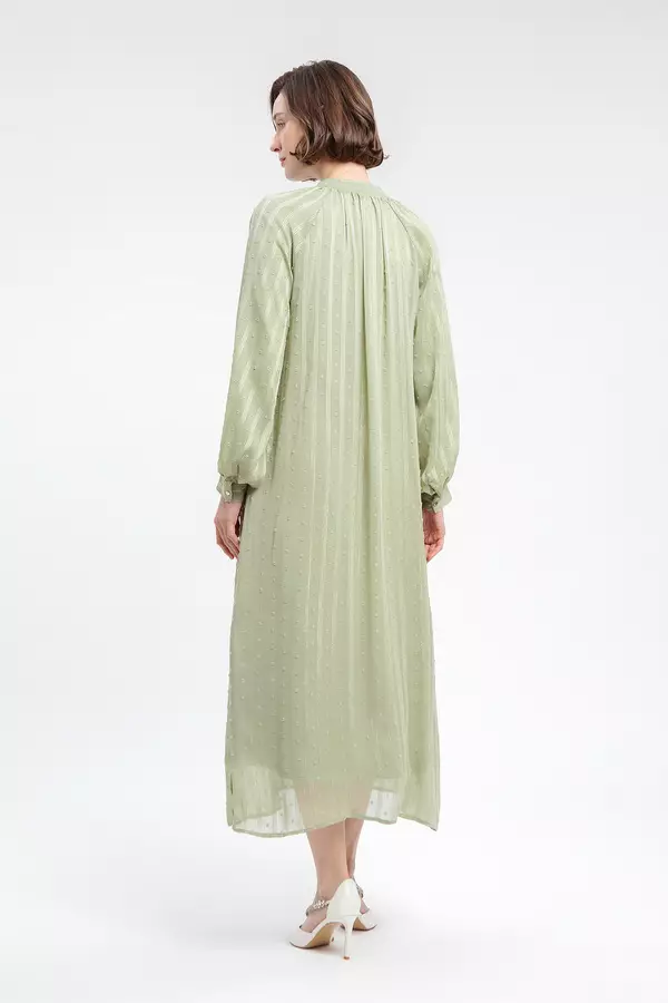 MINIMAL - Jenny - Gaun Sifon Plumeti - Green Colour Green_Light