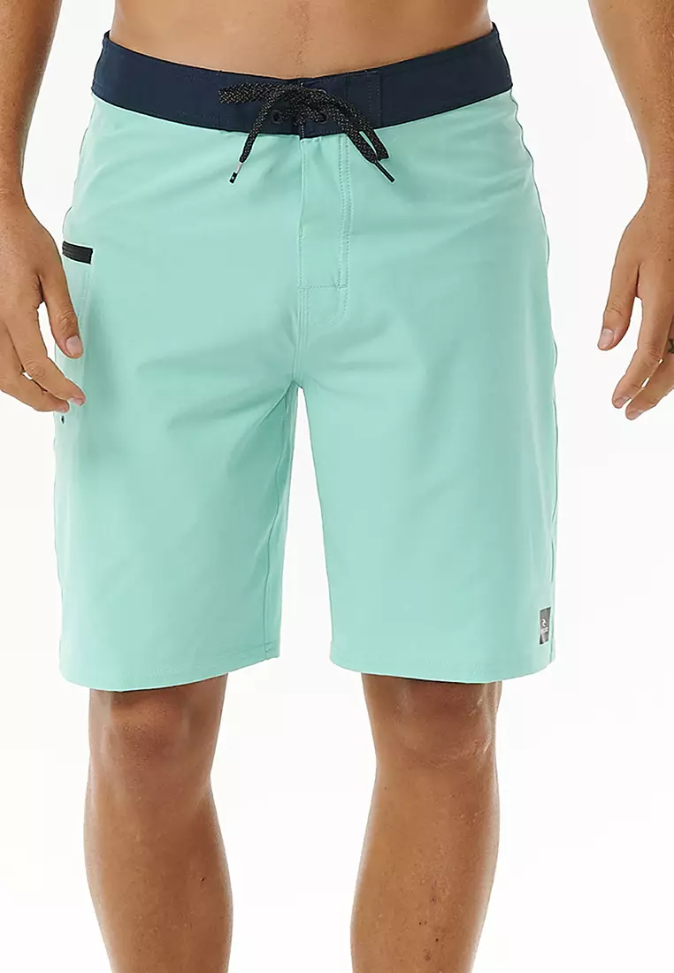 White hot sale boardshorts mens