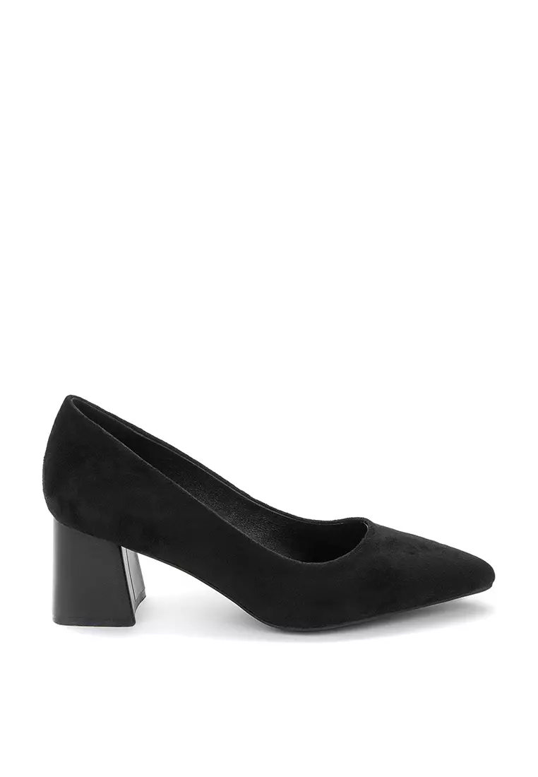 Discount on Betsy  shoes - SKU: Colby Pump Block Heels