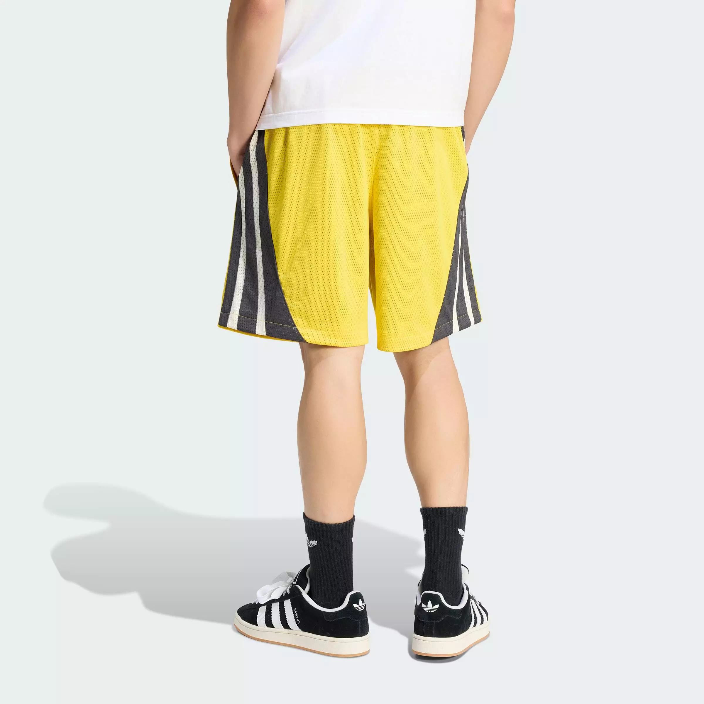 Lifestyle ORIGINALS SANTIAGO SHORTS Men Yellow KU9252