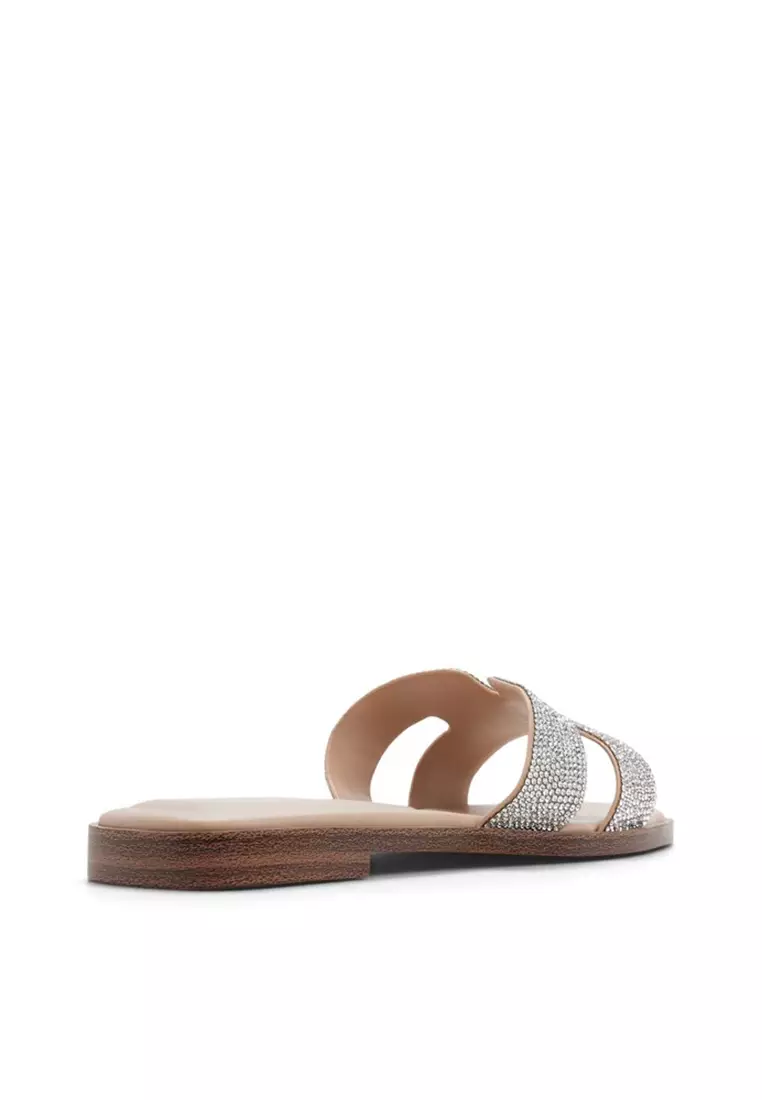 Itsandal Sandals