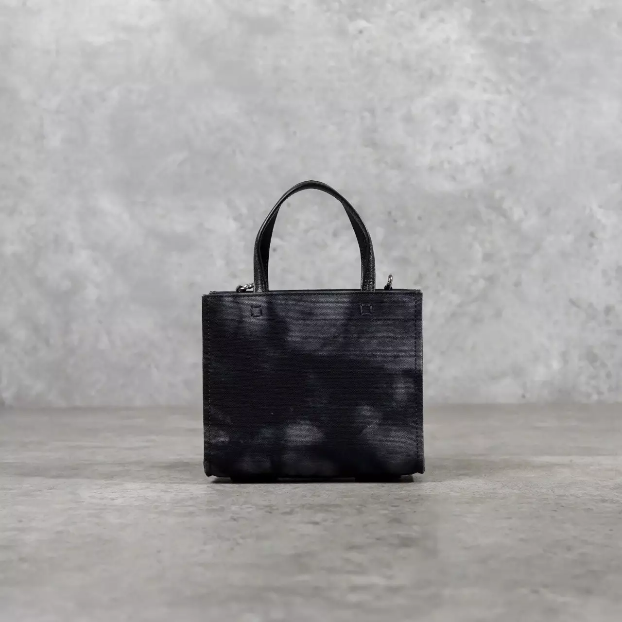 Tas GIVENCHY 4G EMBROIDERY WASHED BLACK TOTE BAG WITH LS SMALL 100% ORIGINAL