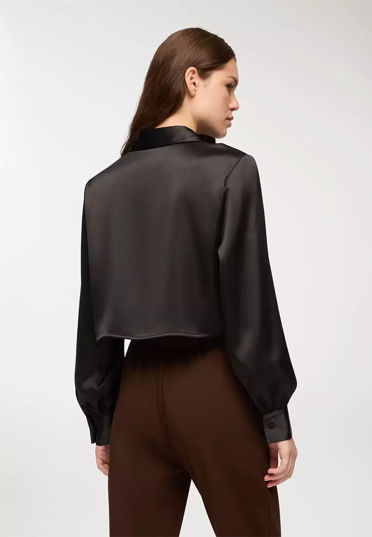 Woman Long-Sleeved Shirt