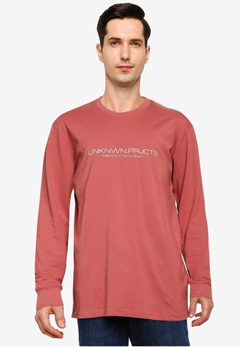 cotton on red shirt
