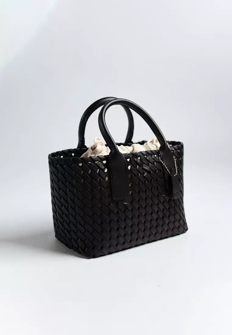 Alyna Weave Bucket Bag