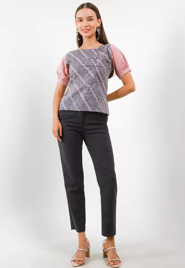 Arabella Blouse Batik Lengan Pendek