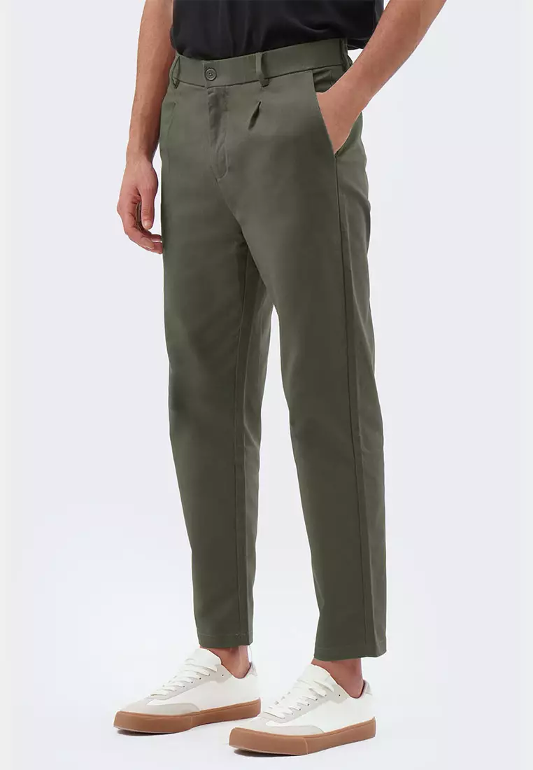 Men's trousers with hot sale front pleats