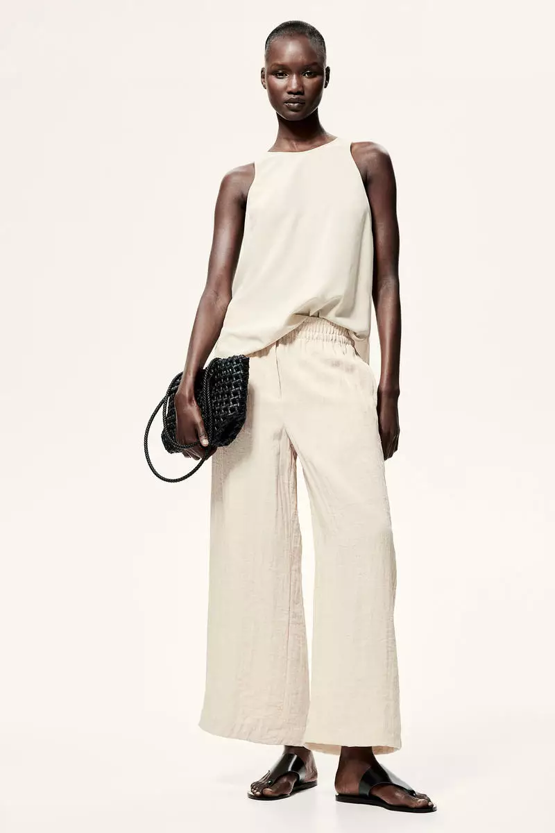 Buy H M Loose fit trousers 2024 Online ZALORA Philippines