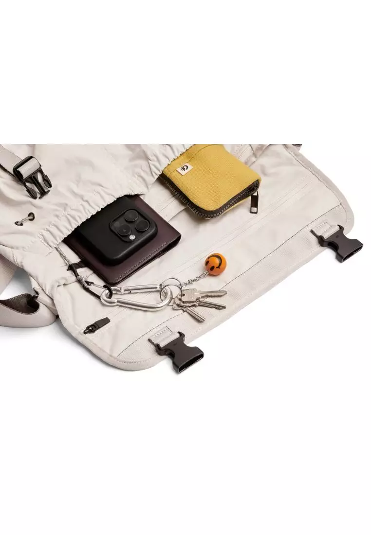 Bellroy Cinch Messenger Bag - Oat