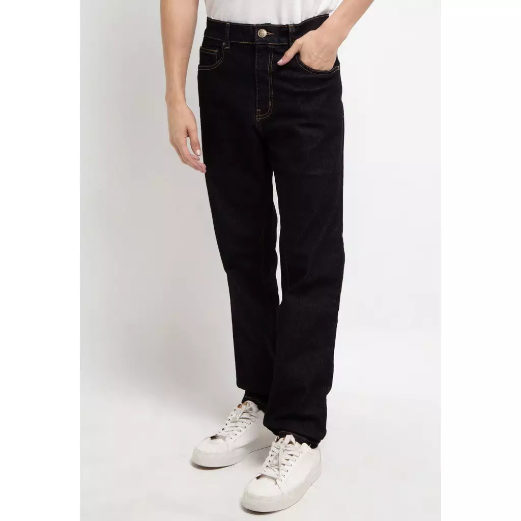 TRIPLE Celana Jeans Stretch Regular Slim (94 858 GW)