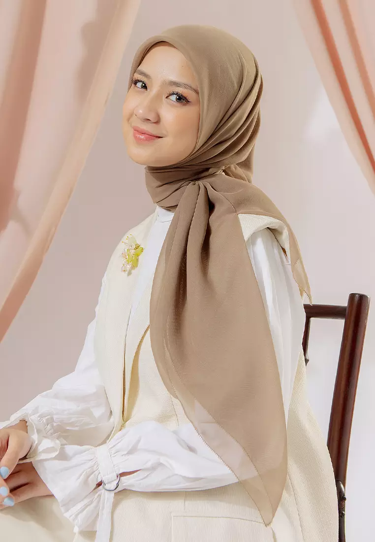 Nashwa Paris Eyelash in Olive Sheen (Lozy x Nashwa)