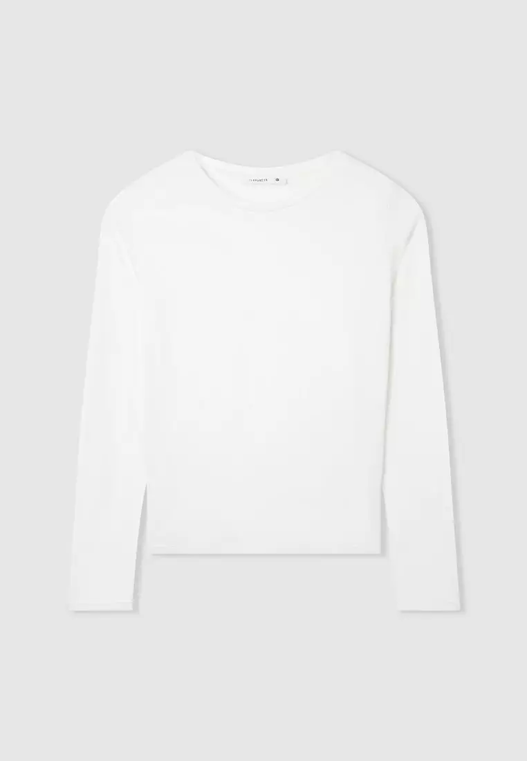 Woman Long-Sleeved T-Shirt