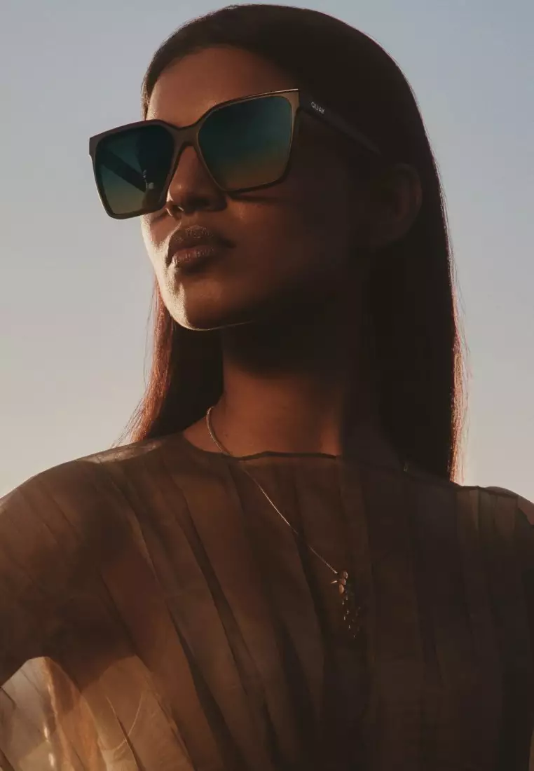 QUAY Level Up Sunglasses - Tort/Smoke Taupe Polarized
