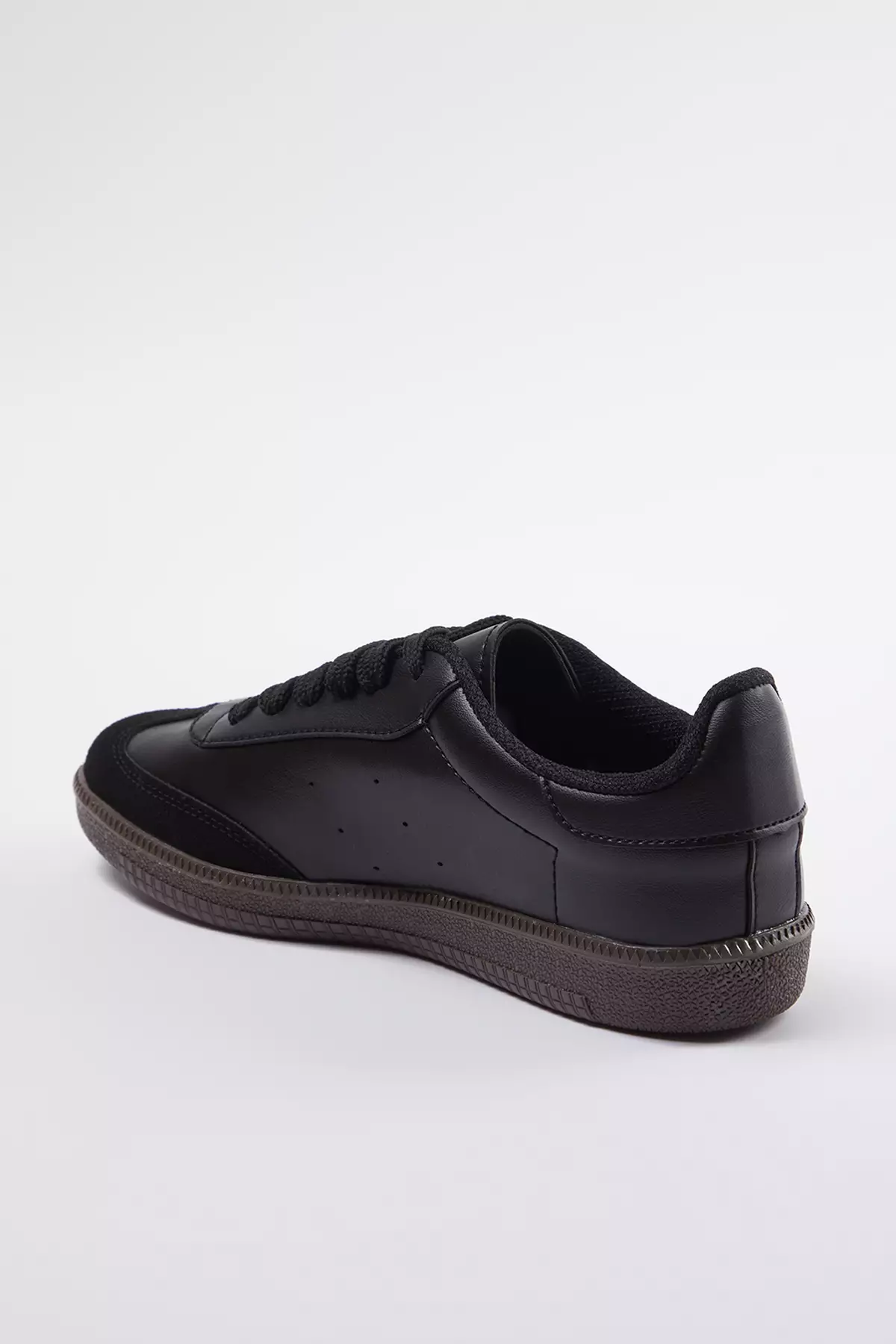Retro Black Women's Sneakers - Lace-Up