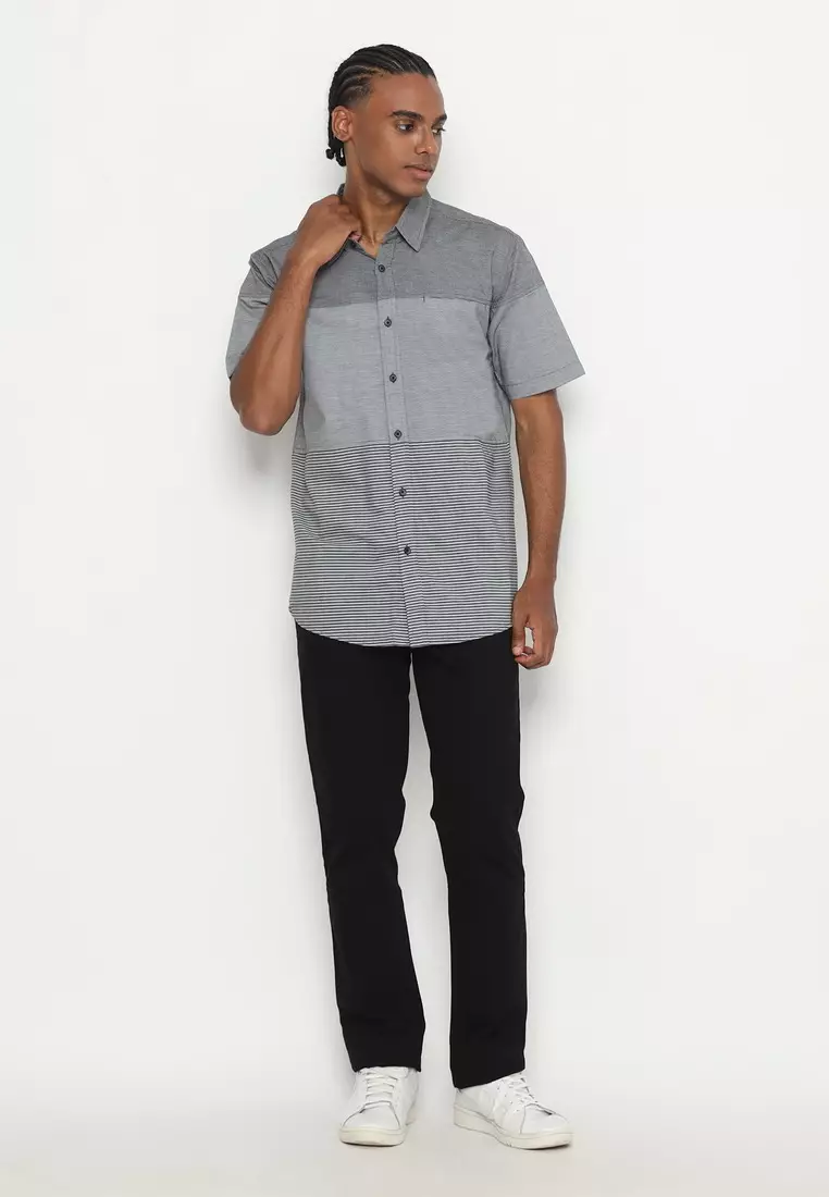 RBJ Kemeja Salur Kombi Hitam Regular Fit Pria