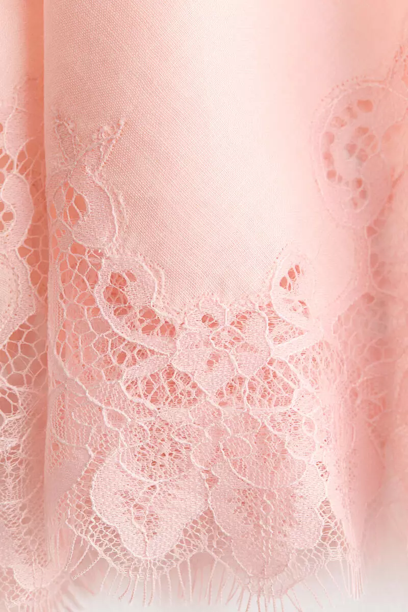 Lace-trimmed ramie skirt