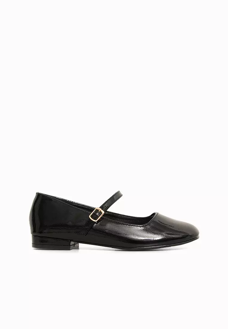 Discount on CLN  shoes - SKU: Alida Mary Janes