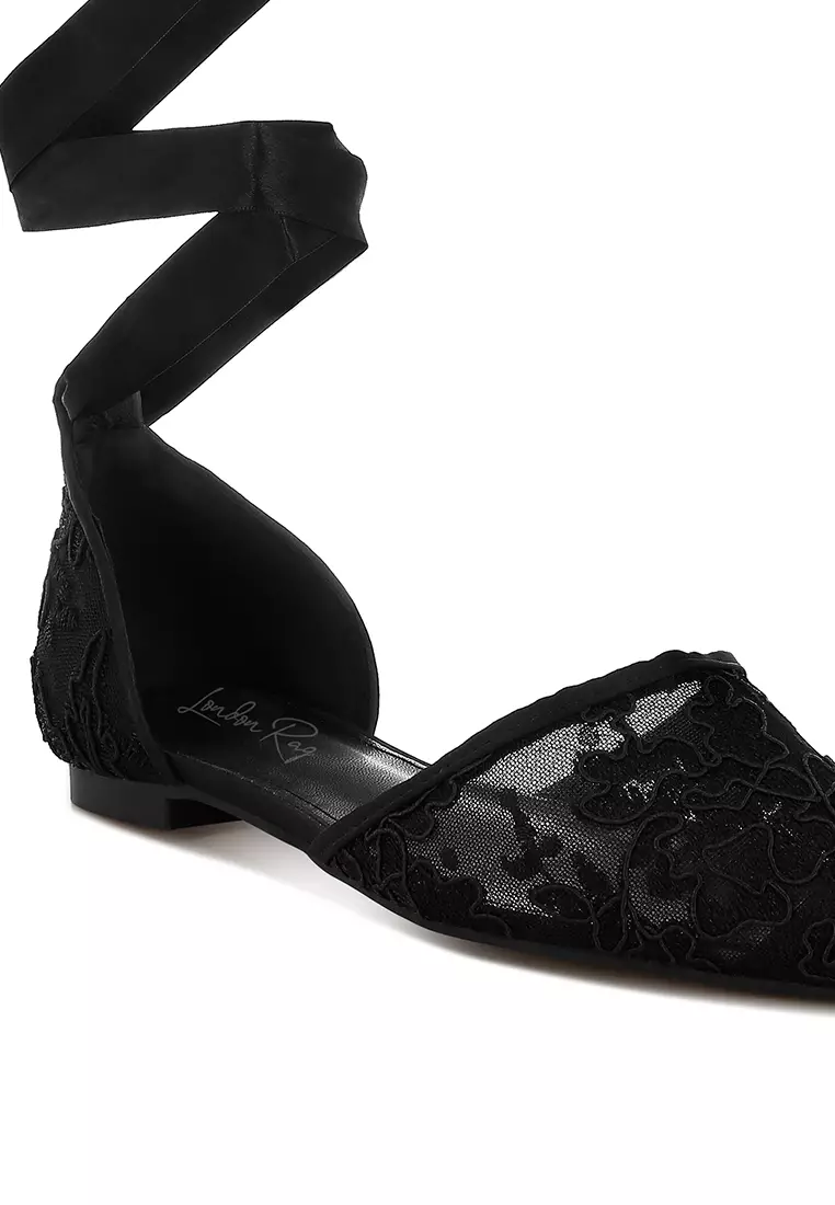 Sandal Datar Tali Mutiara & Berlian Imitasi Warna Hitam