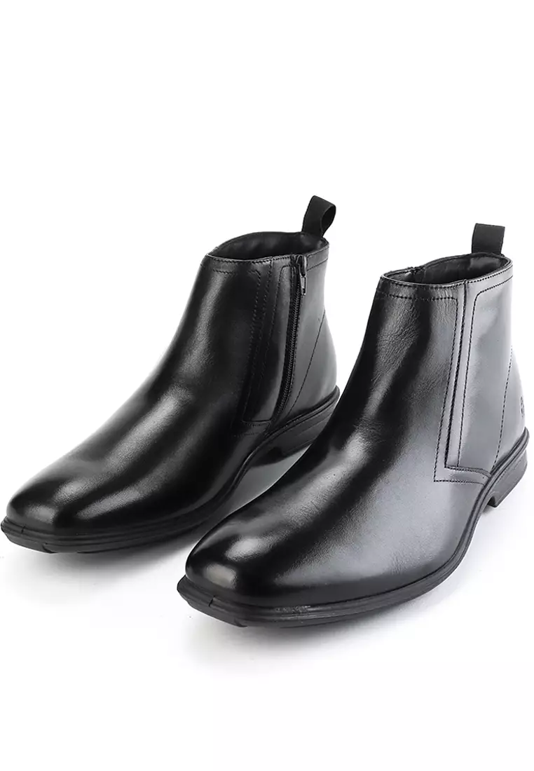 Sepatu boots pria hush puppies store