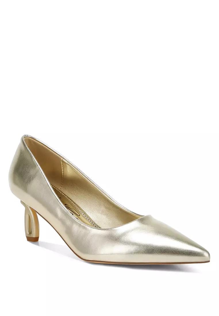 Metallic Fantasy Heel Pumps in Gold