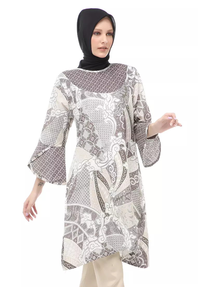 Tunik Batik Motif Sekar Jagat Atasan Wanita Muslimah - Grey