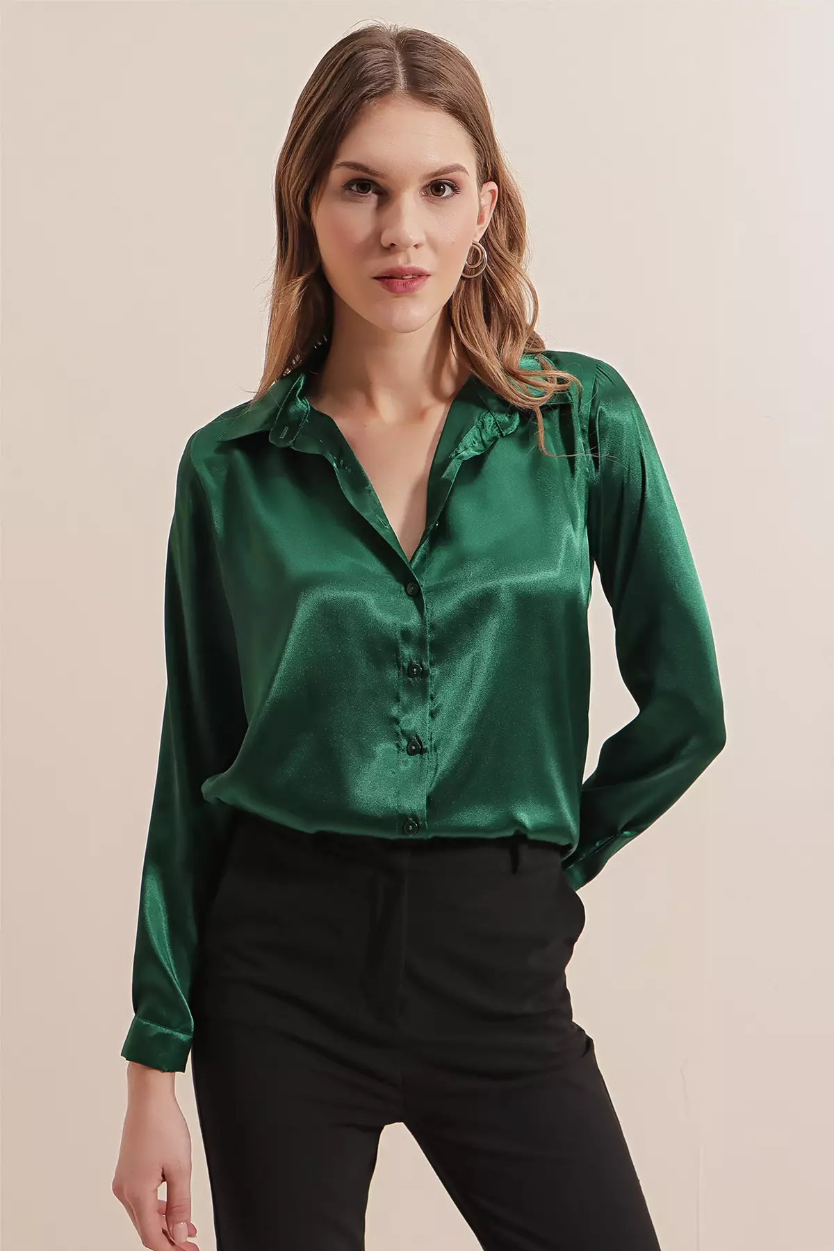 Long Sleeves Collared Shirt