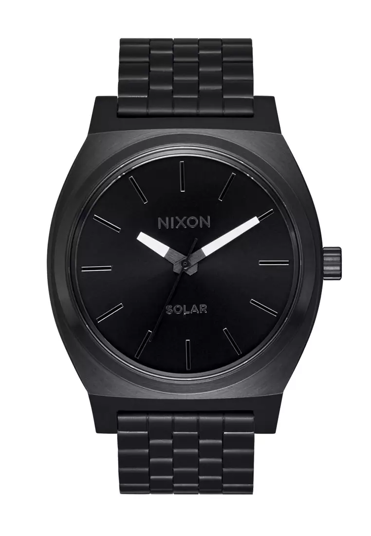Nixon hot sale quartz watch