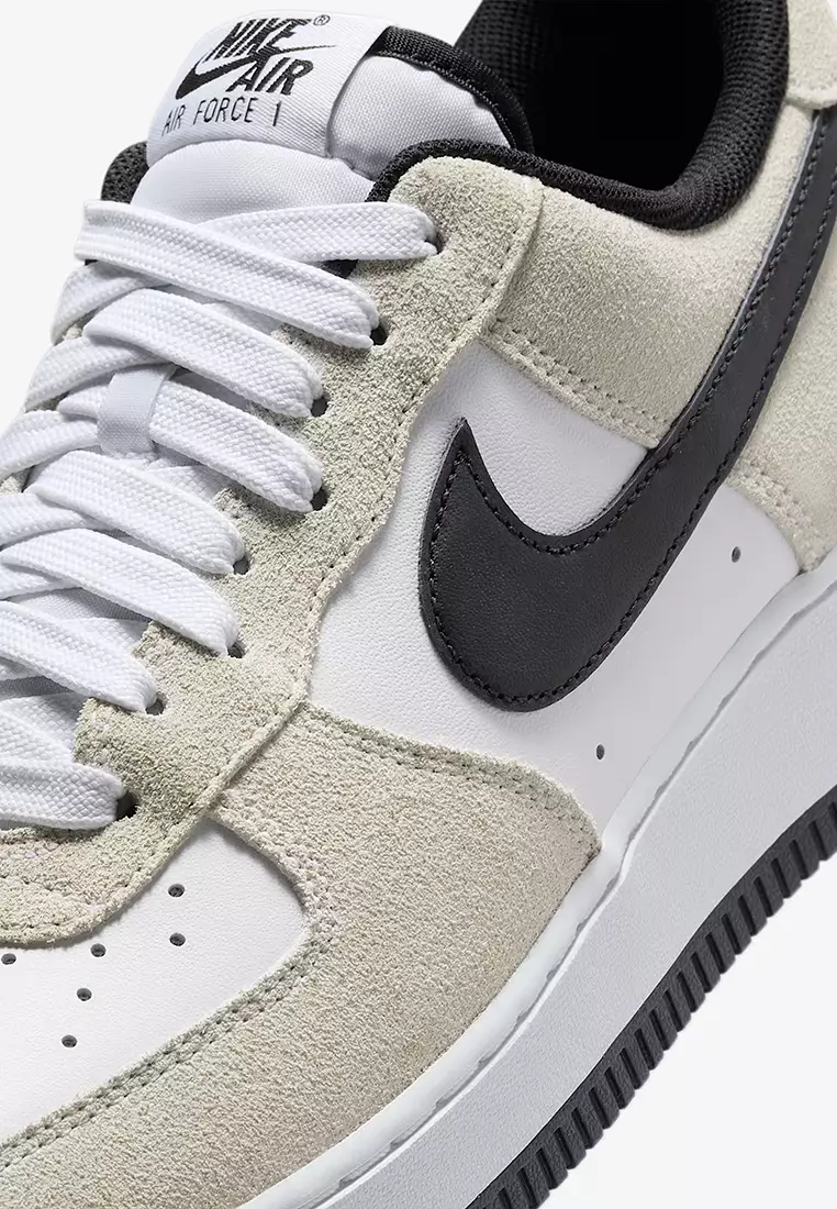 Air Force 1 '07 LV8 Shoes