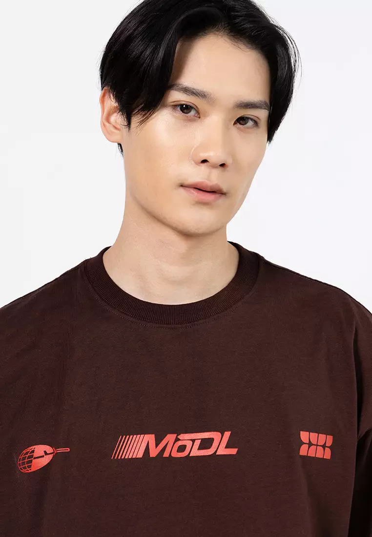 Cropped Fit Graphic T-Shirt