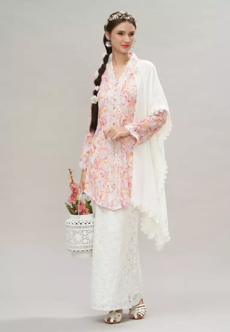 Pink Floral Lace Trimming Kebaya Top