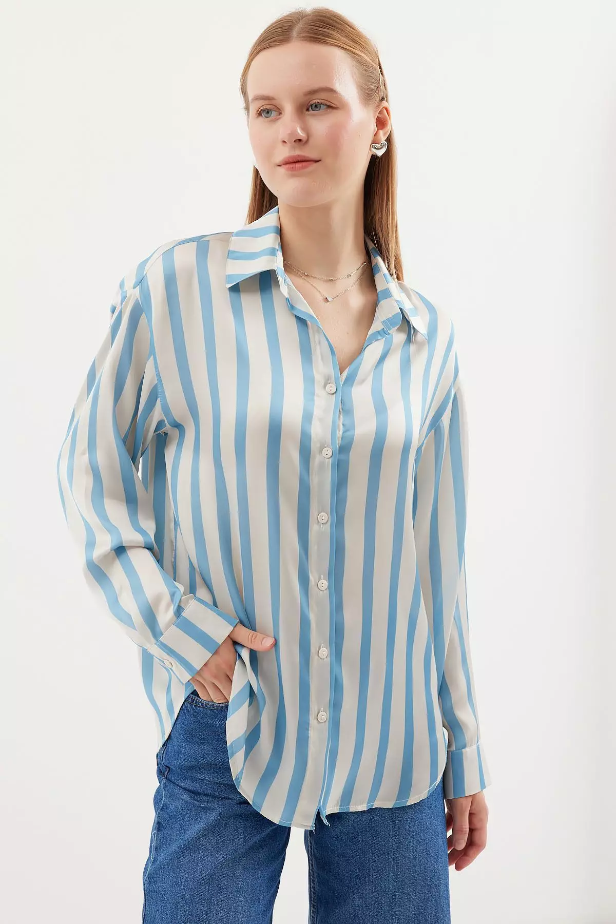 Long Sleeves Collared Shirt