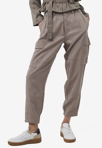 31 Best Cargo Pants For Women In 2020 Glamour