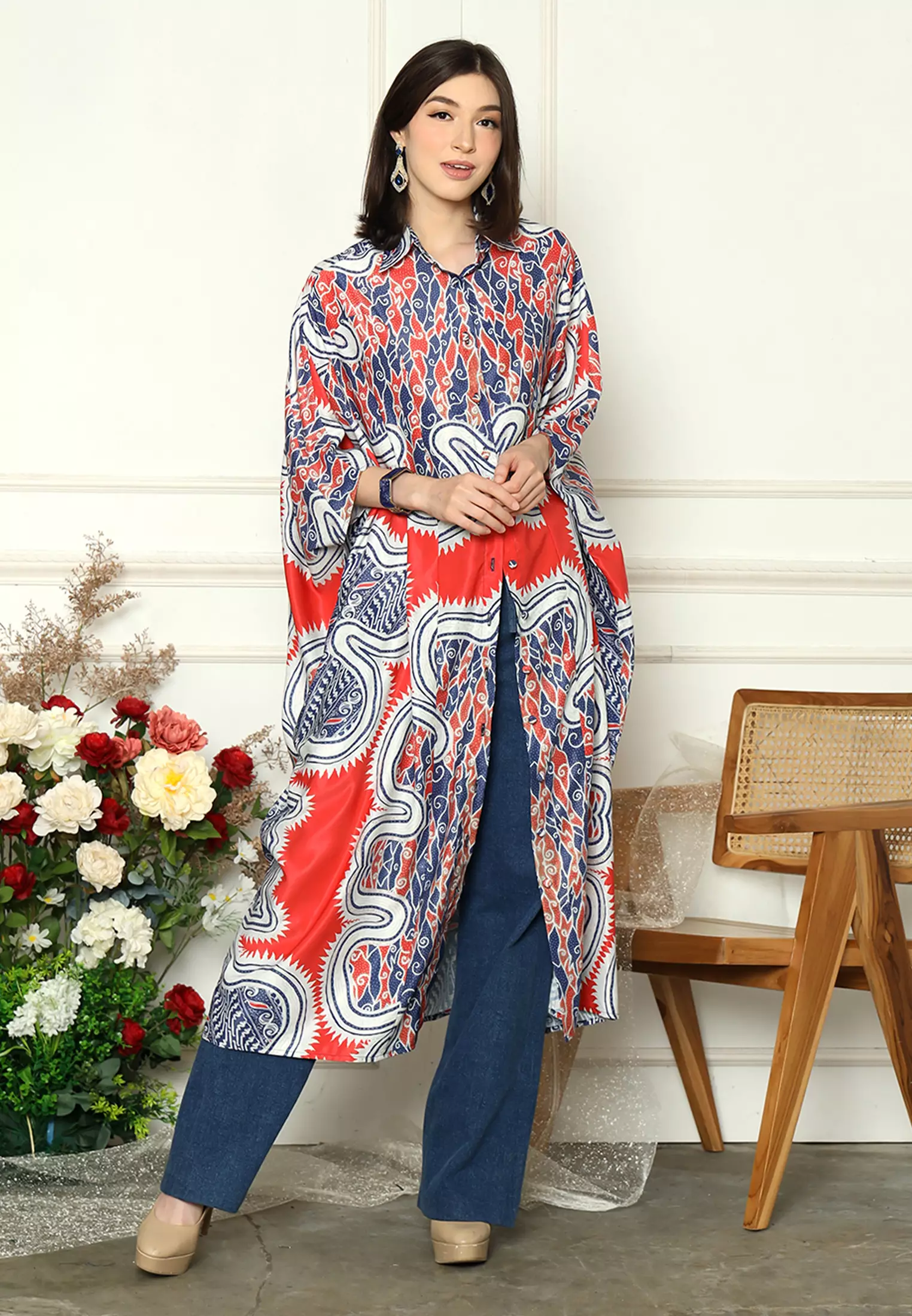 Kanzi Collared Batik Kaftan