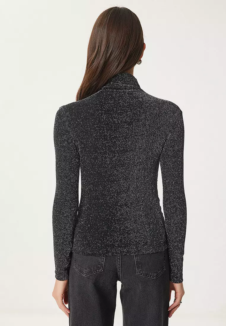 Gather Detailed High Collar Sandy Blouse