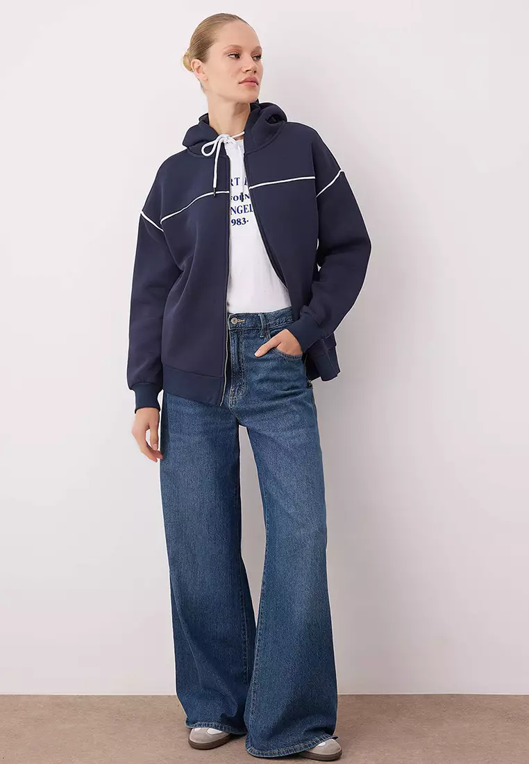 連帽及滾邊細節衛衣