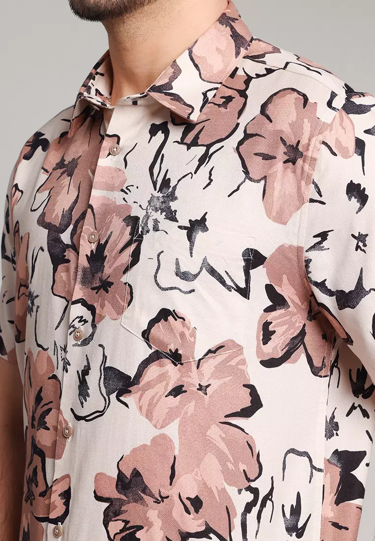 MOC - Kemeja Motif Lengan Pendek Pria Coriander - Brown