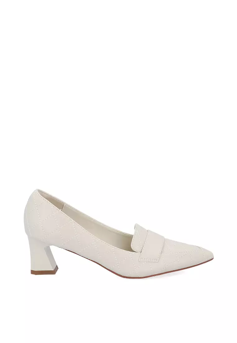 Discount on Carlo Rino  shoes - SKU: Nude Averie Pumps