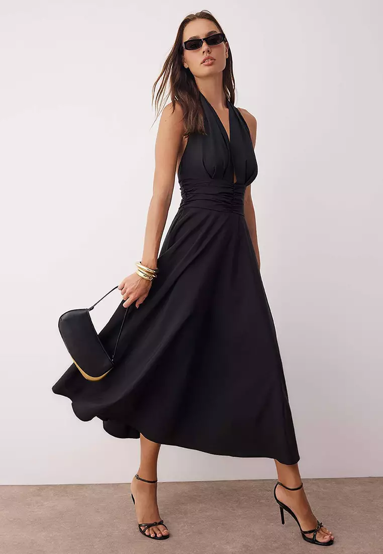 Black Low-Cut Halter Neck Poplin Lined Woven Dress