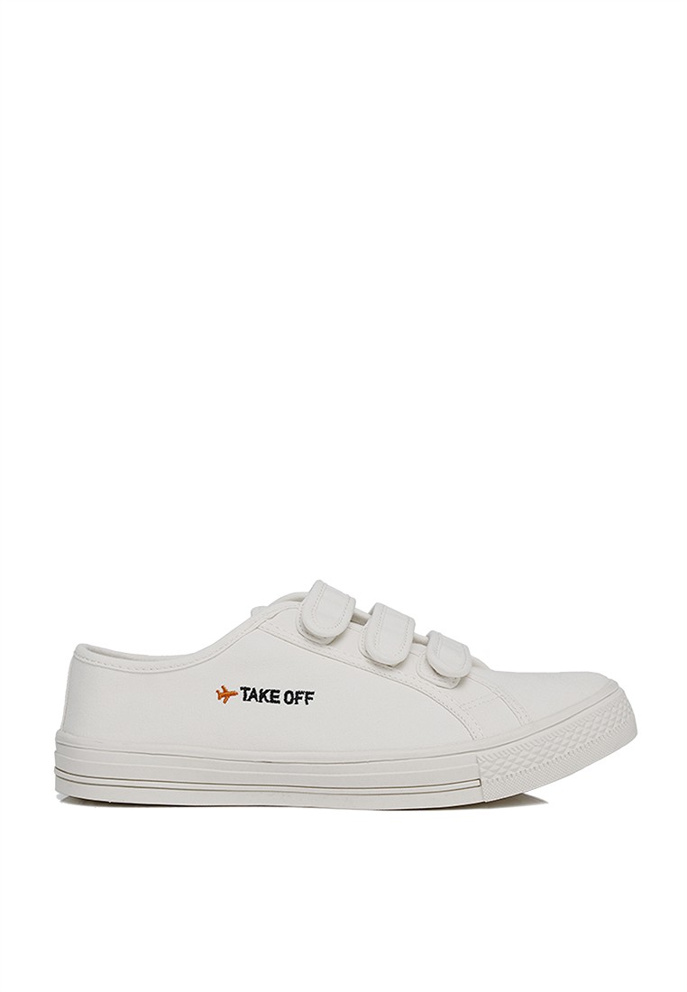 Flying Club Landing Rounded Toe Men Sneakers